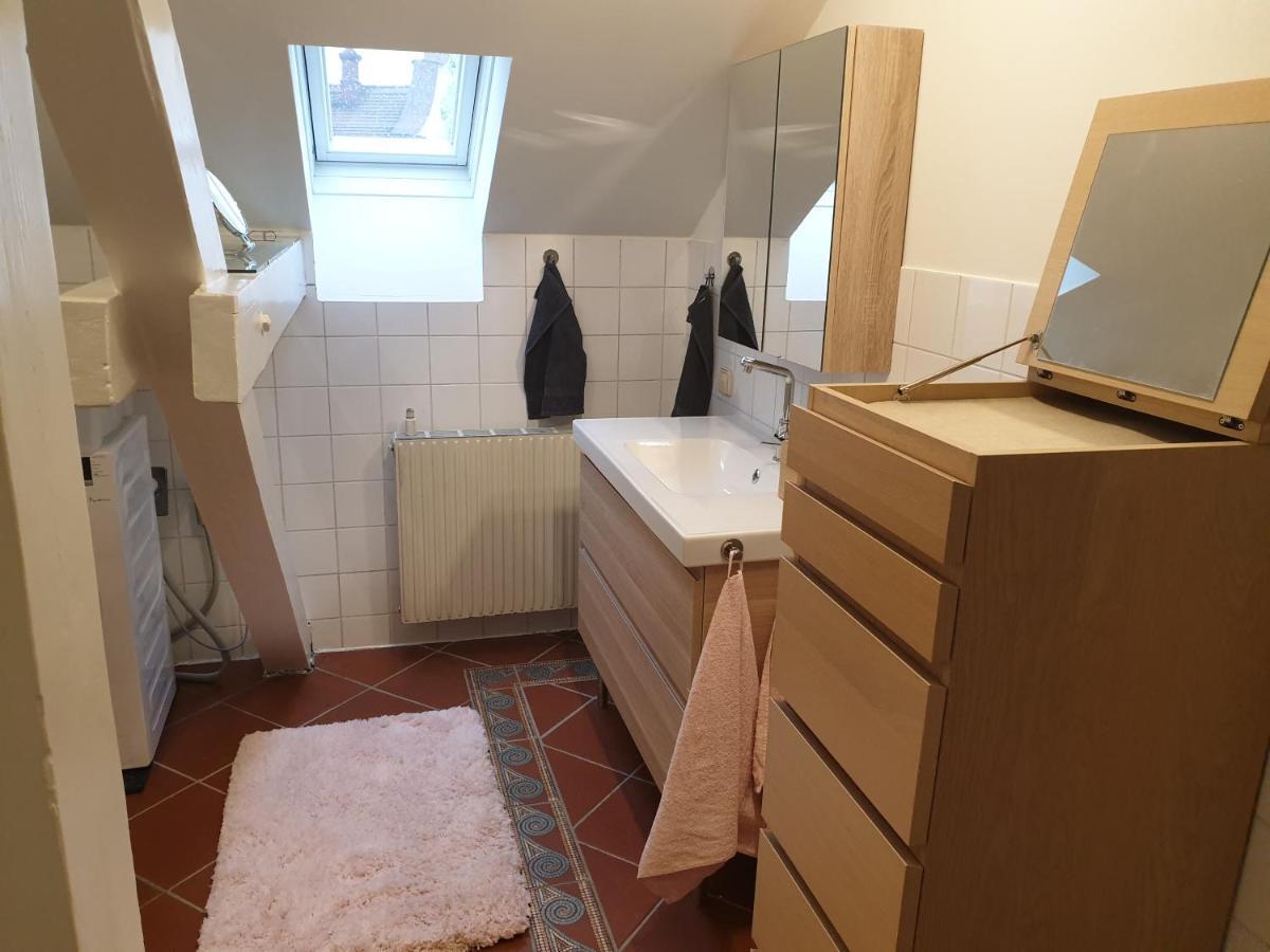 Apartment Stockerau Buitenkant foto